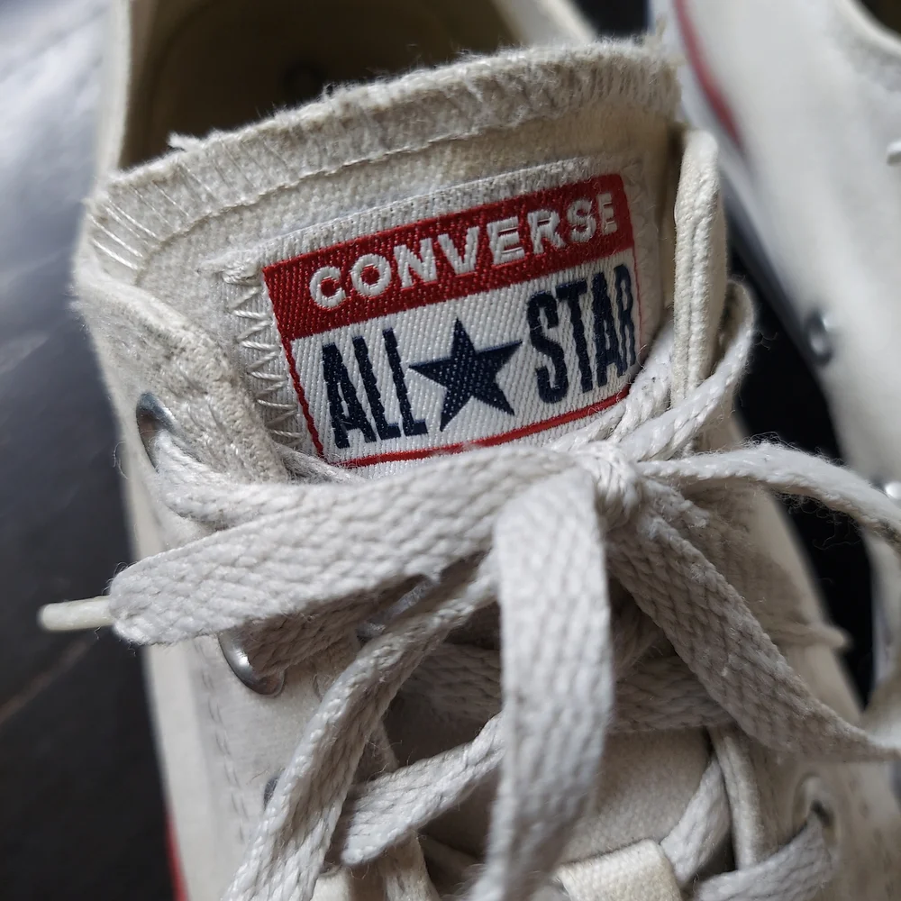 Converse classic low